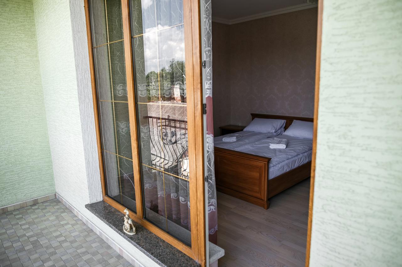Sweet Home Hostel / Guest House Černovice Exteriér fotografie