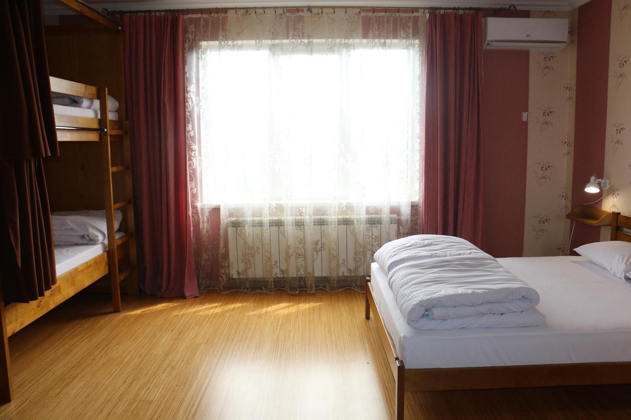 Sweet Home Hostel / Guest House Černovice Exteriér fotografie